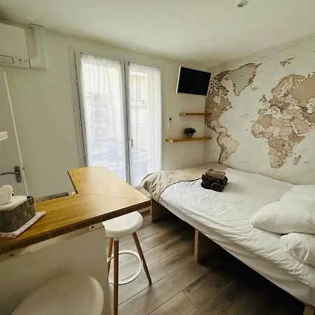 بياتريس إيه إيمانويل موبل إيفل شقة فندقية