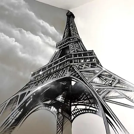 Aparthotel Beatrice Et Emmanuel Meuble Eiffel